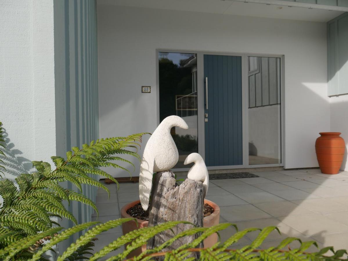 Aston Road Villa Bed & Breakfast Waikanae Εξωτερικό φωτογραφία