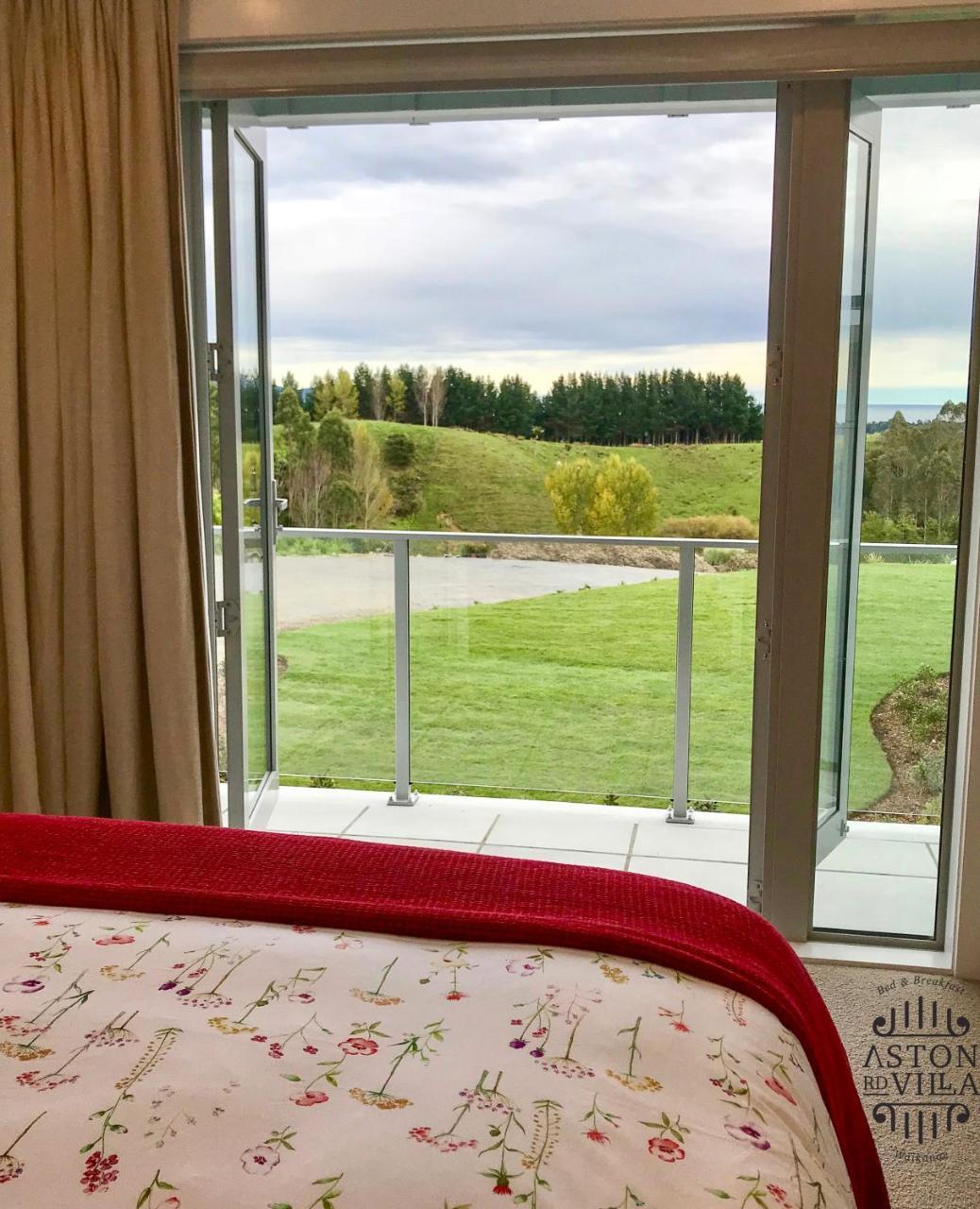 Aston Road Villa Bed & Breakfast Waikanae Εξωτερικό φωτογραφία